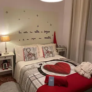 claudia-nel-cuore-di-forte-dei-marmi.it-tuscanyhotel.com/