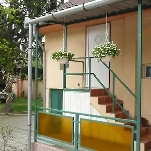 https://jade-panzio.inbudapesthotels.com