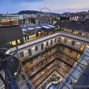 Aria By Library Collection 5* Budapešť